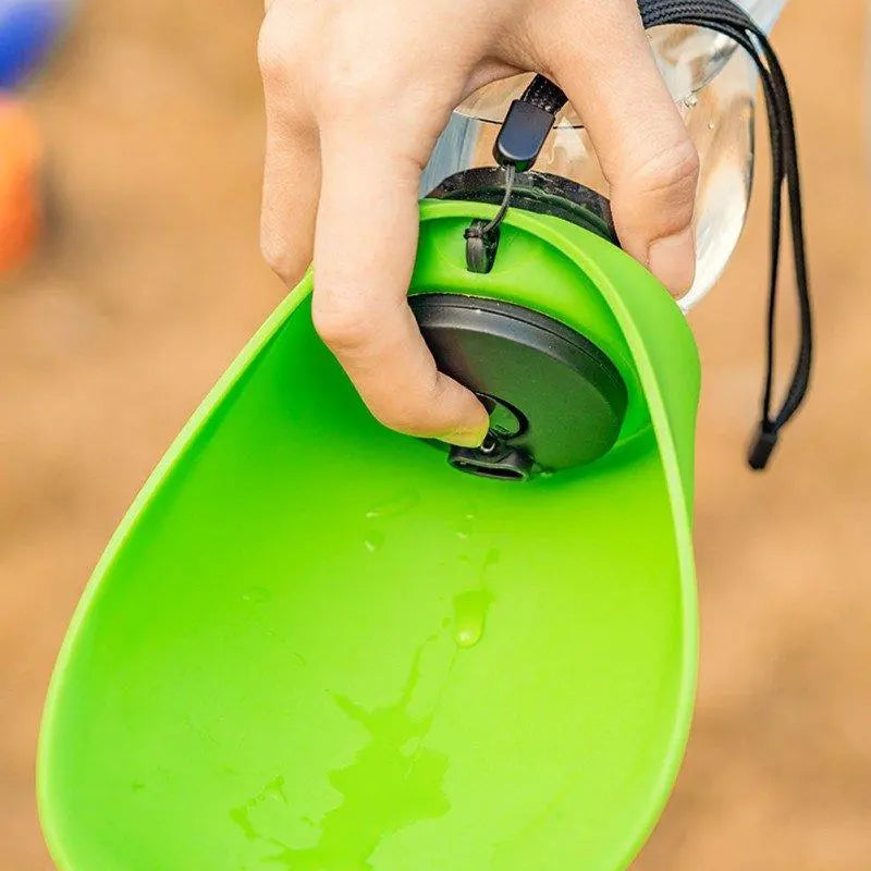 Tragbare Trinkflasche für Haustiere
